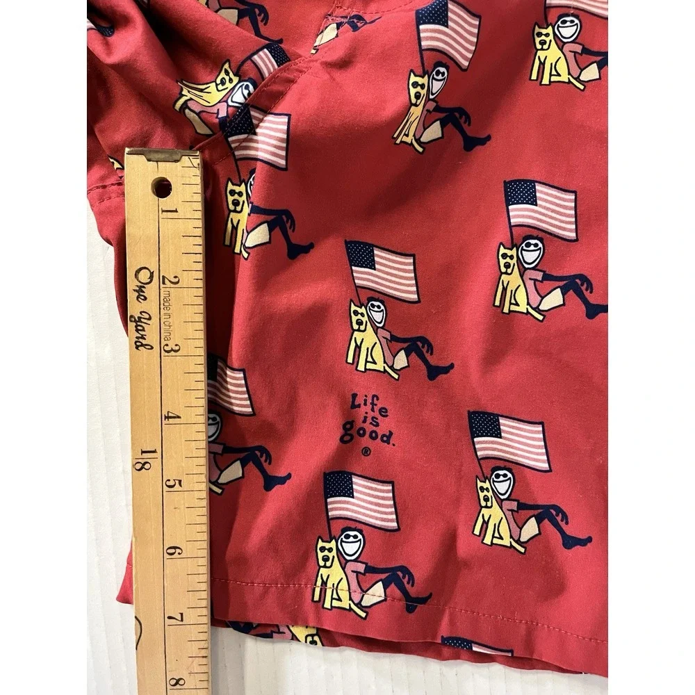 Life is Good Swim Trunks Men's Small Red American Flag Dog All Over Pockets Logo